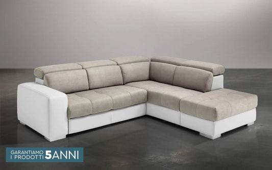 Divano letto angolare 3 posti con penisola a destra. Similpelle bianco, similpelle effetto nabuk grigio chiaro (cm. 266 x 230 x 94h)