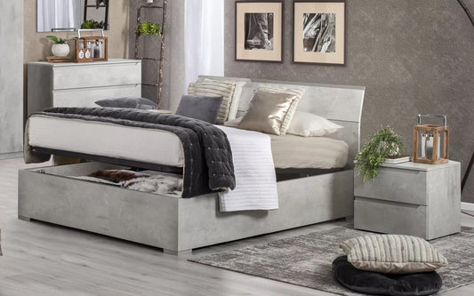 Letto matrimoniale con contenitore. Cemento frassino (cm. 173 x 209 x 100h)