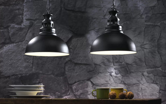 Lampadario con paralume nero - cm. 36 x 36 x 110h - (UL)