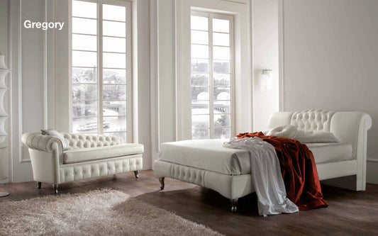 Letto matrimoniale classico in pelle bianca